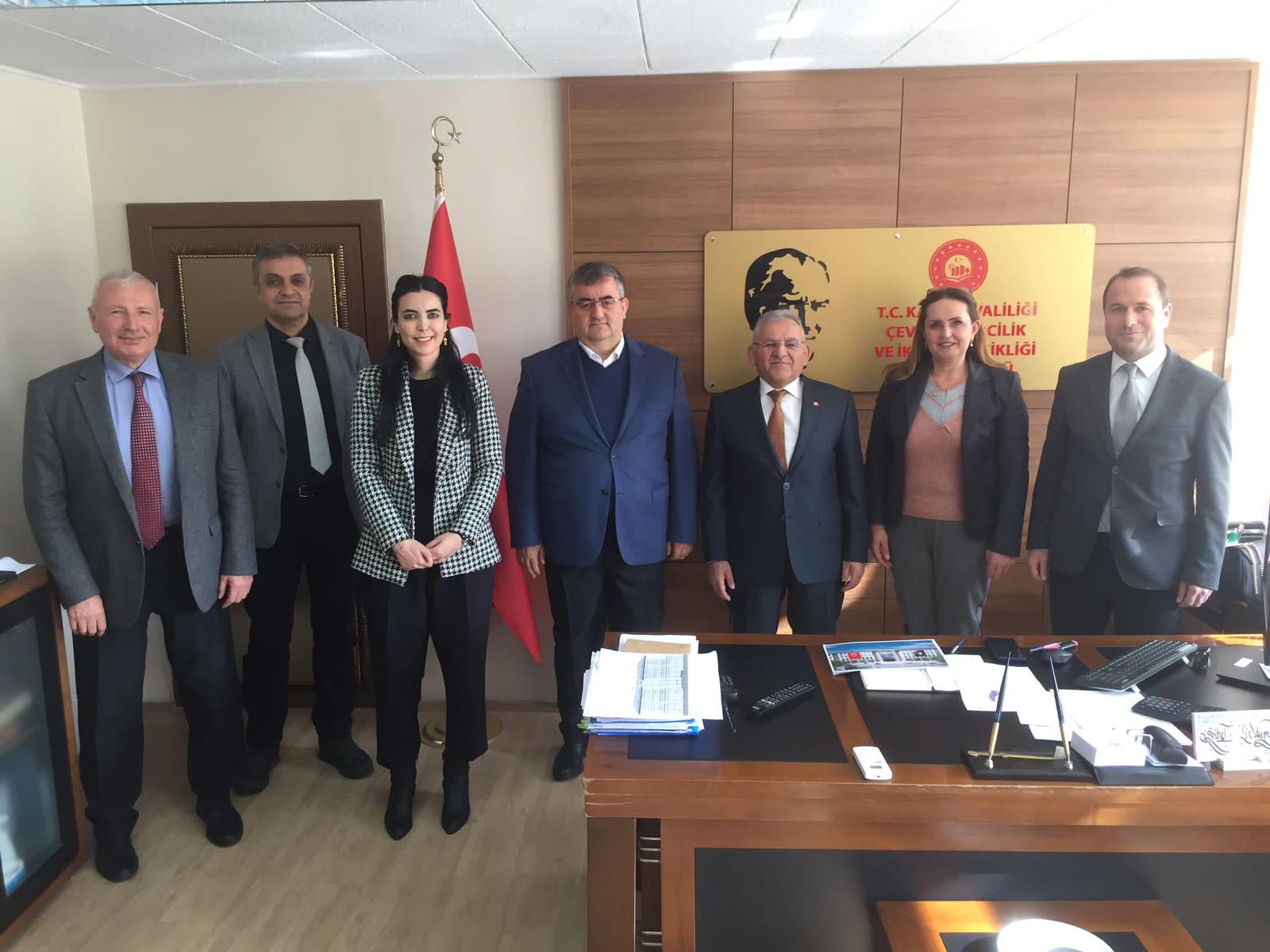 Başkan Büyükkılıç’tan Çevre, Şehircilik ve İklim Değişikliği İl Müdürlüğü’ne Ziyaret