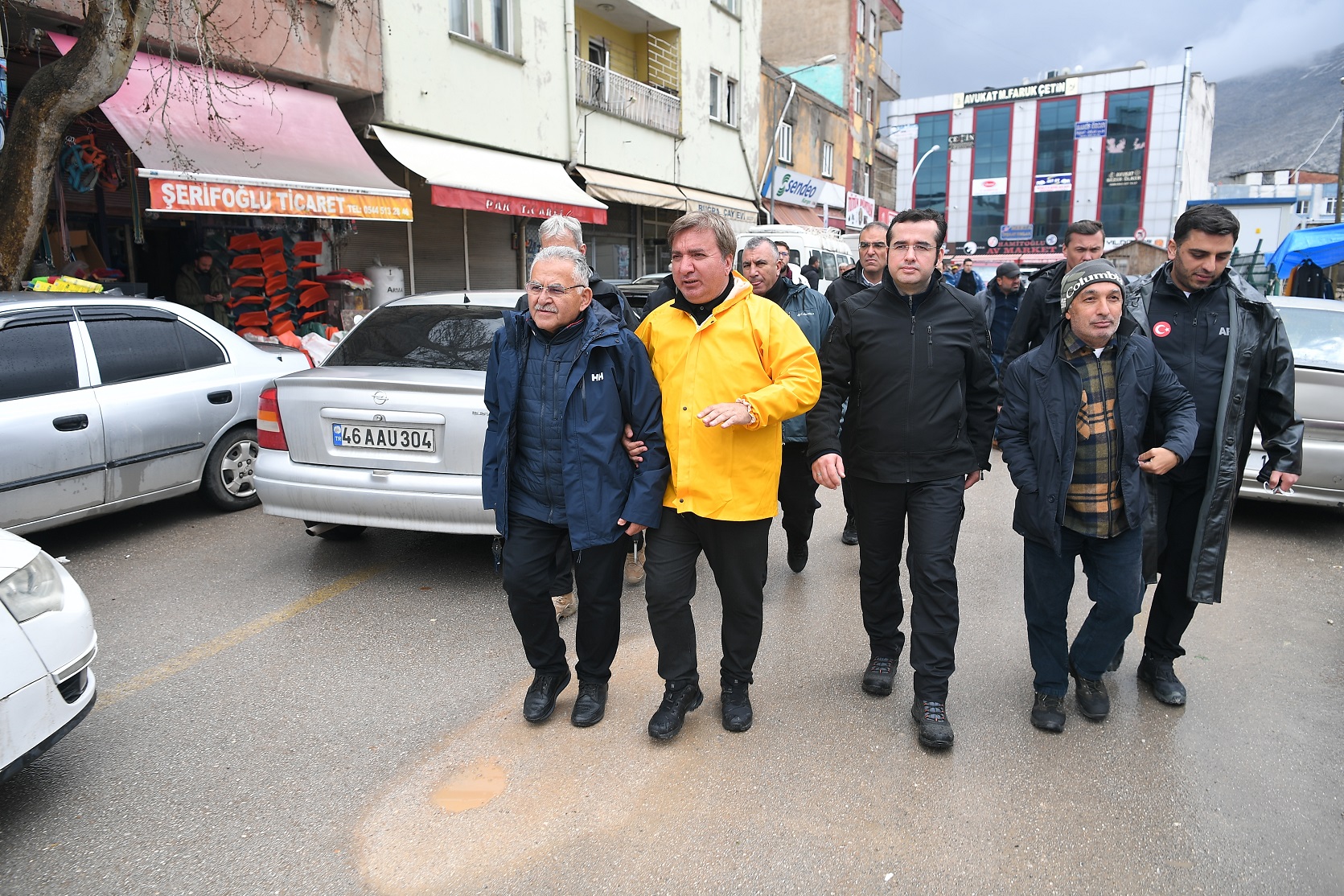 Elbistan Kayseri Çarşısı’nda Keyifler Yerinde