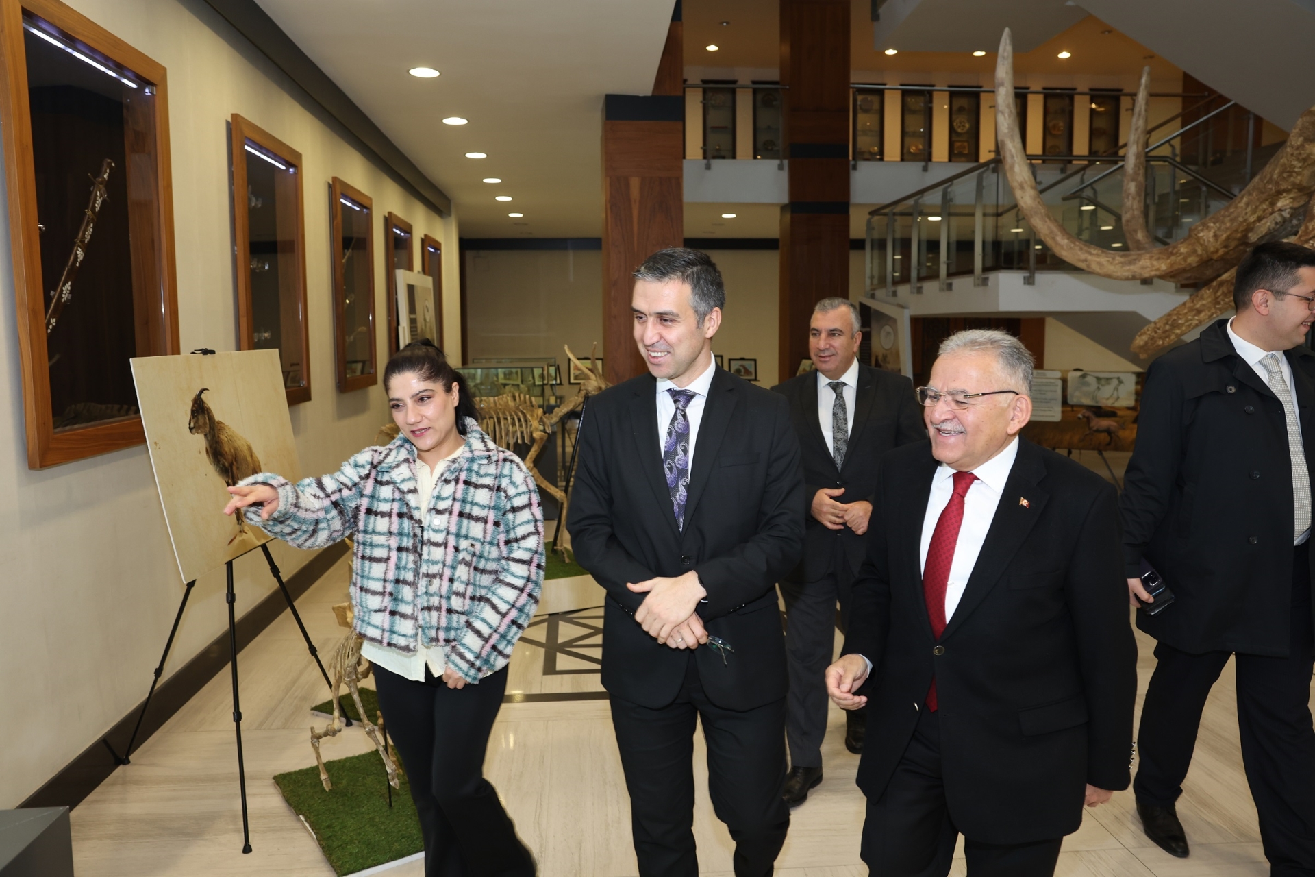 Büyükşehir’in 7,5 Milyon Yıllık Fosil Sergisi, Yoğun İlgi Görüyor