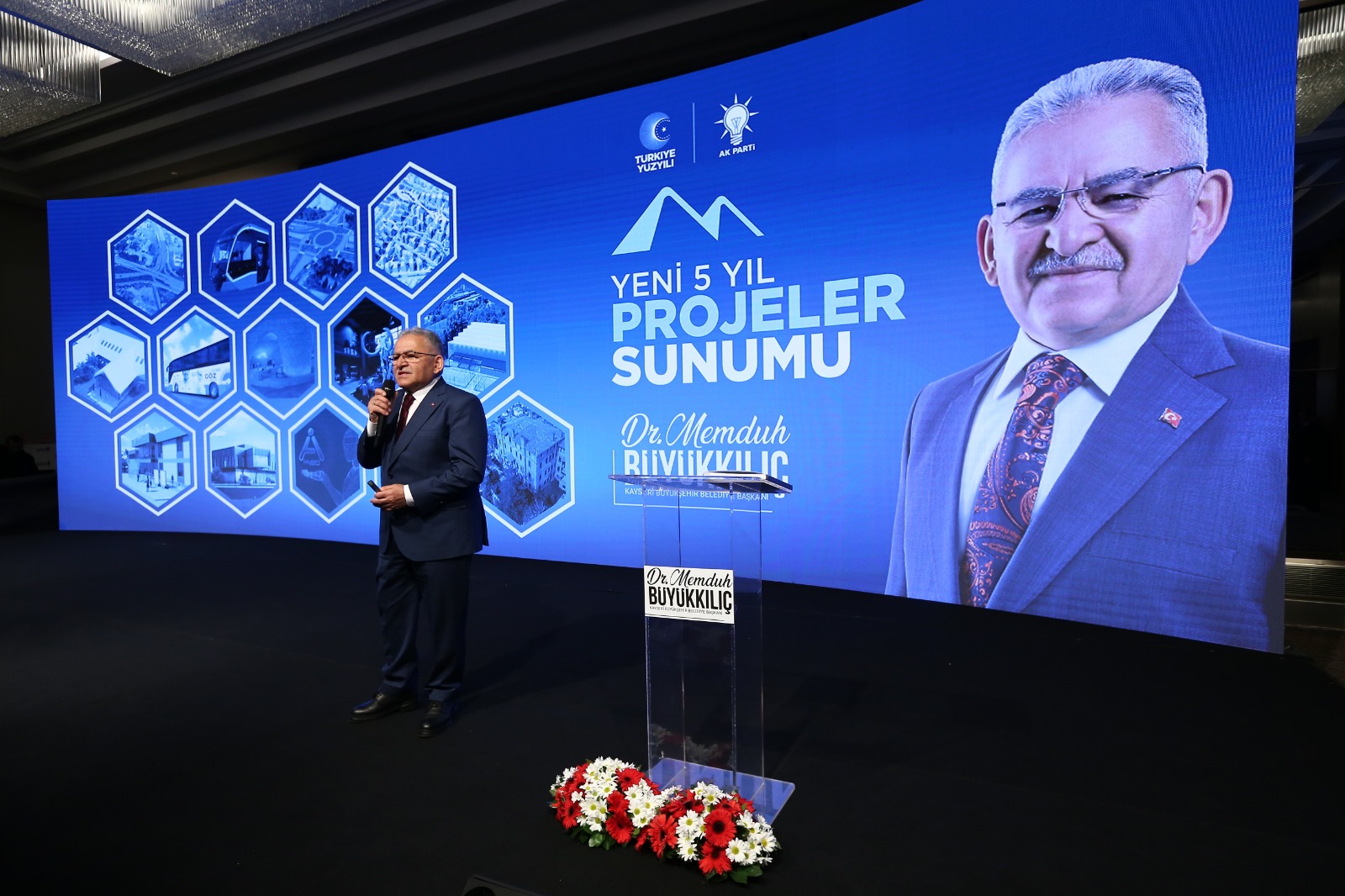 Büyükkılıç’tan Engelli Vatandaşlara ve Üniversite Öğrencilerine Su Faturalarında Yüzde 50 İndirim