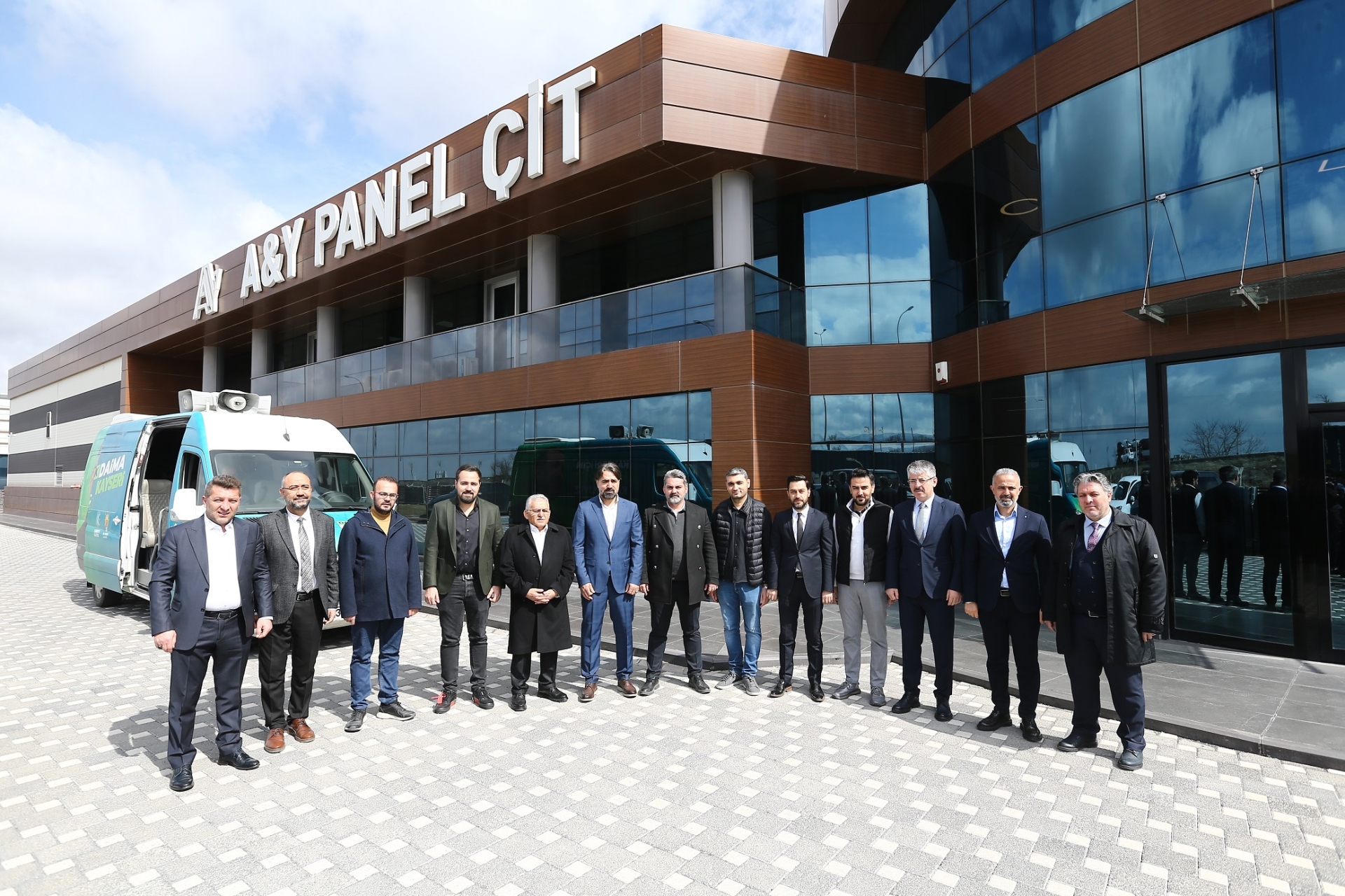 Başkan Büyükkılıç’tan Mimarsinan OSB’de Fabrika Ziyaretleri