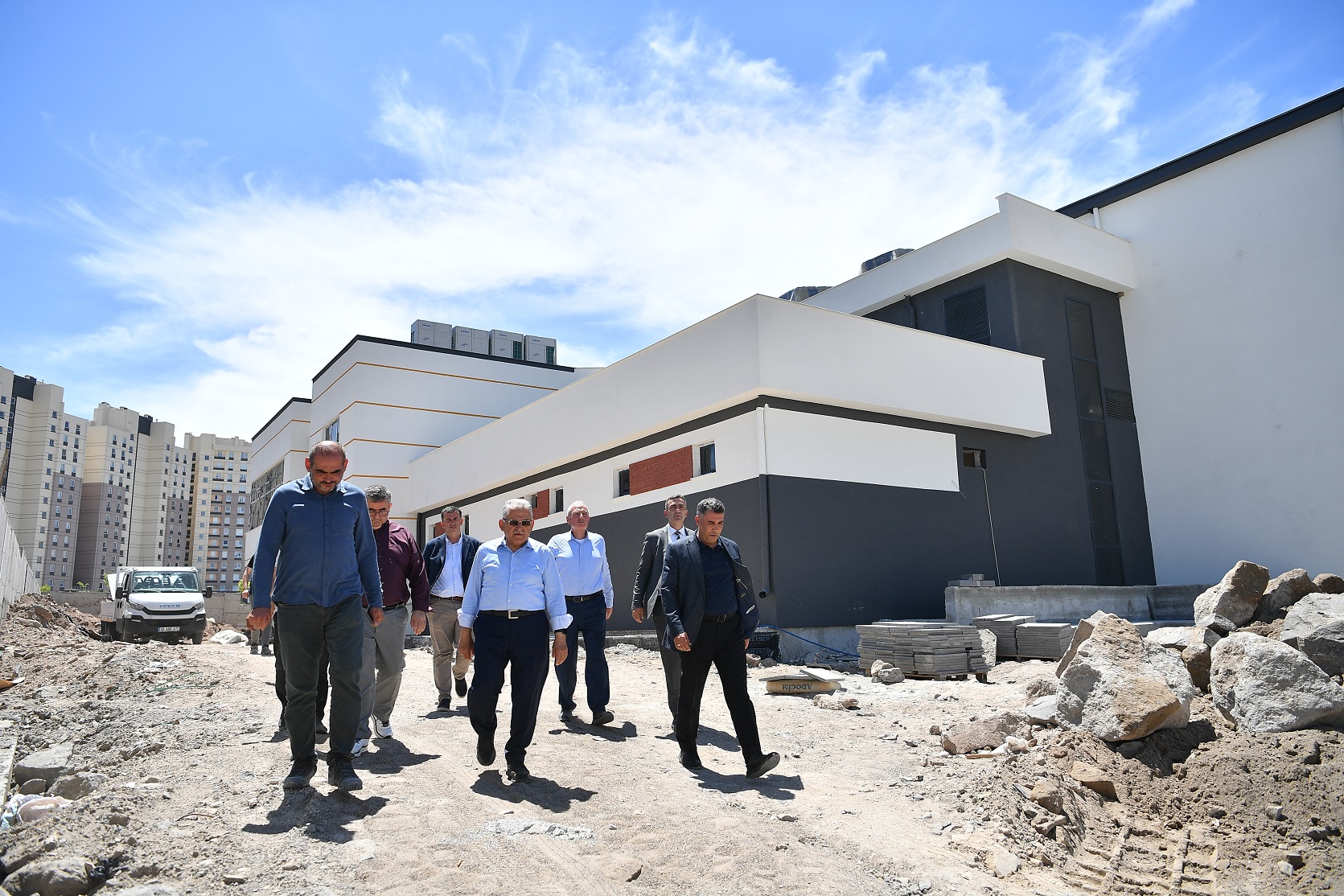 Başkan Büyükkılıç, İldem Sosyal Yaşam Merkezi’nde Sona Yaklaşıldığını Açıkladı