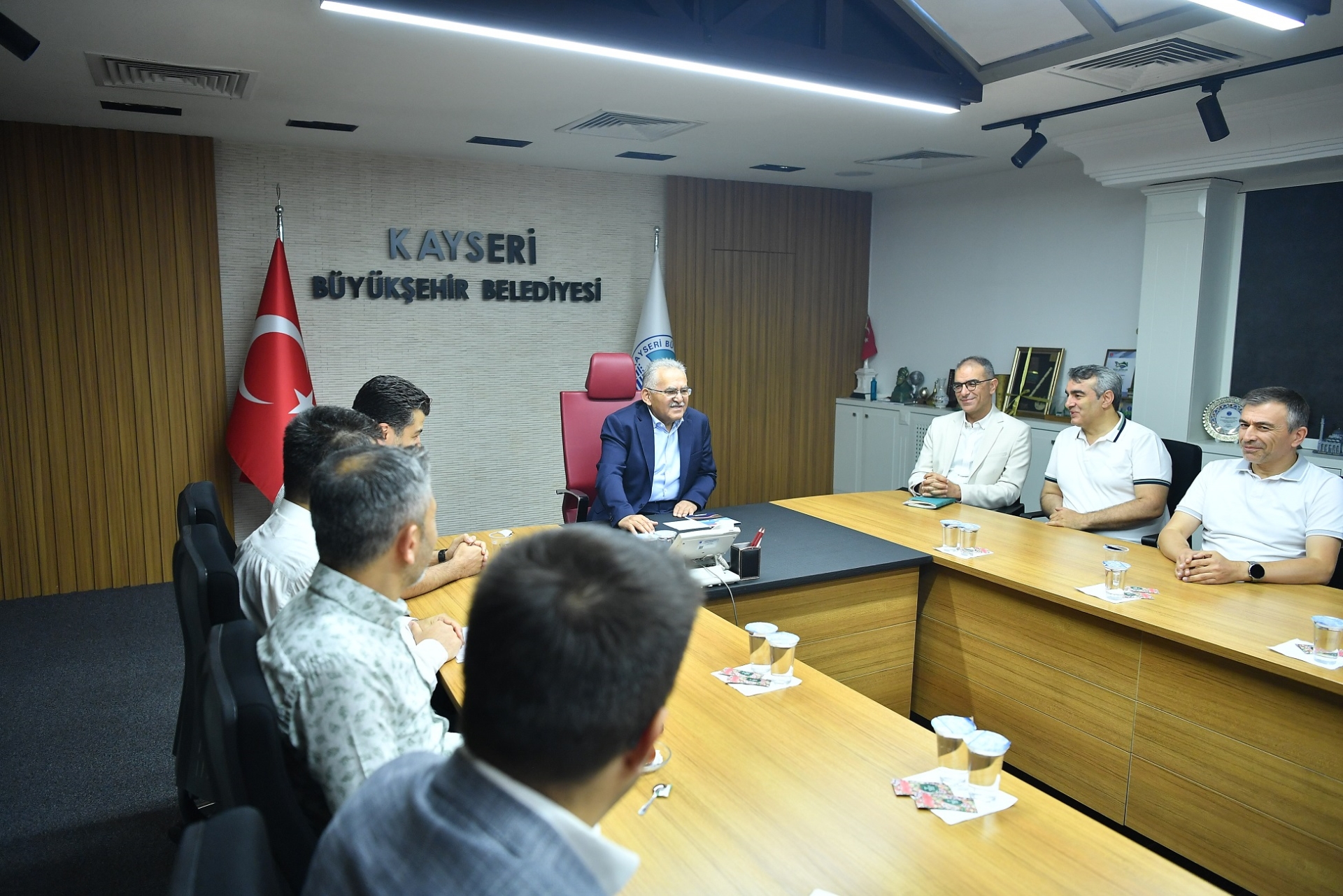 Başkan Büyükkılıç’tan Büyükşehir’de “Akıllı Şehir” Zirvesi