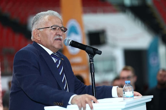 Başkan Büyükkılıç, Muhtarlar Günü’nde Kayseri’nin Muhtarları ile Programda Buluştu