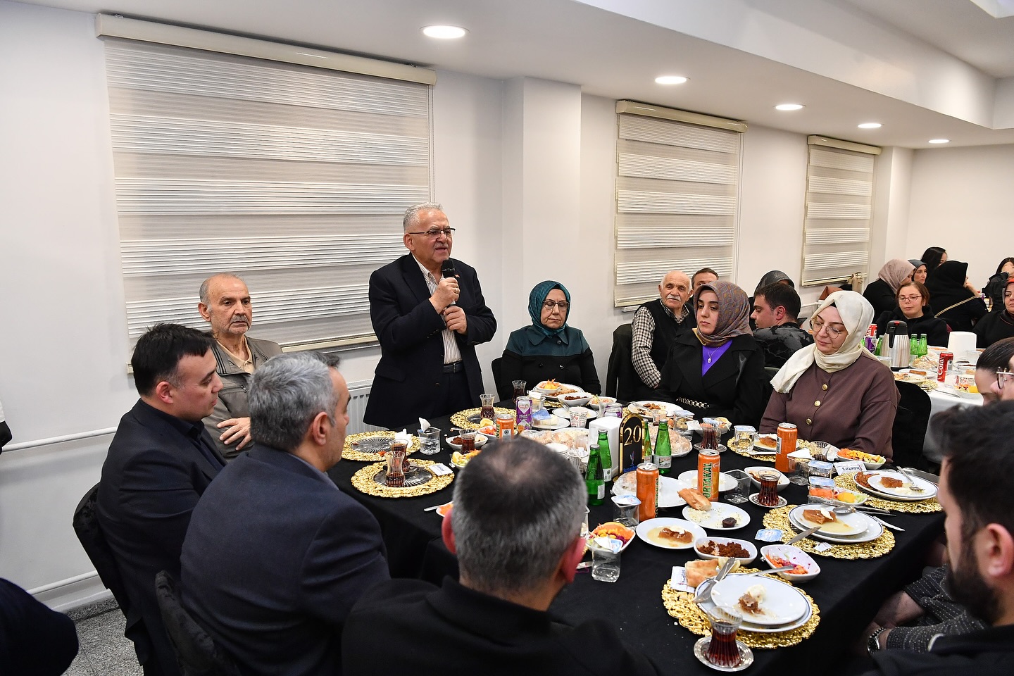 Başkan Büyükkılıç, KCETAŞ İftarında Birlik ve Beraberliği Paylaştı