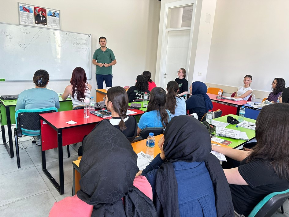 Büyükşehir'den Gençlere Matematikte Yeni Ufuklar: KAYMEK Matematik Kampı Başladı