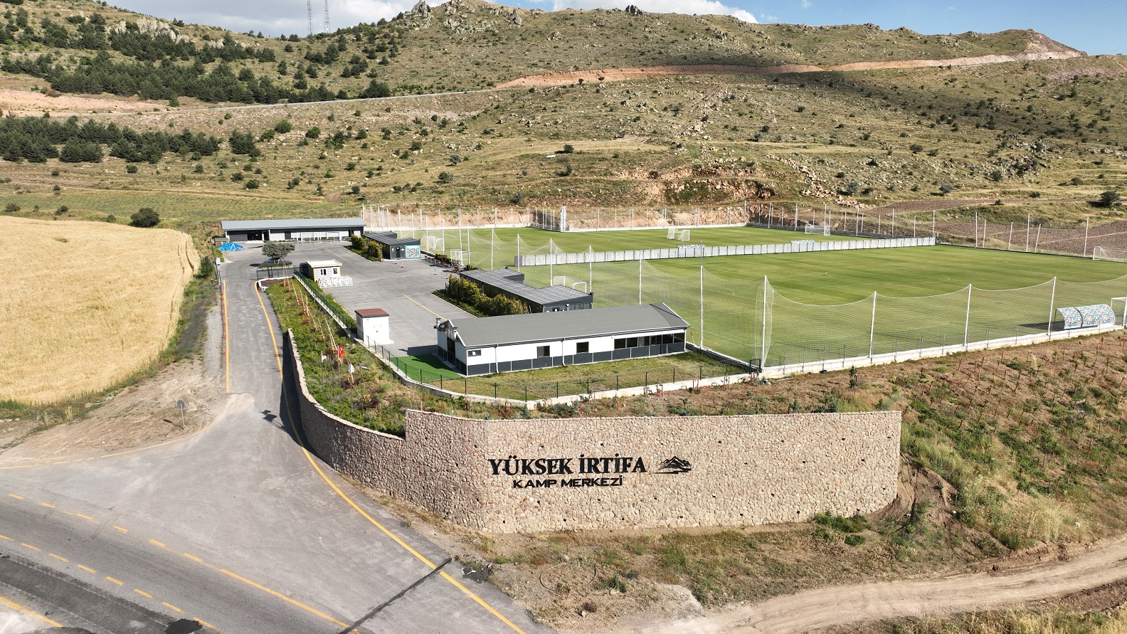 Erciyes Yüksek İrtifa Kamp Merkezi, Türkiye’ye Örnek Oluyor