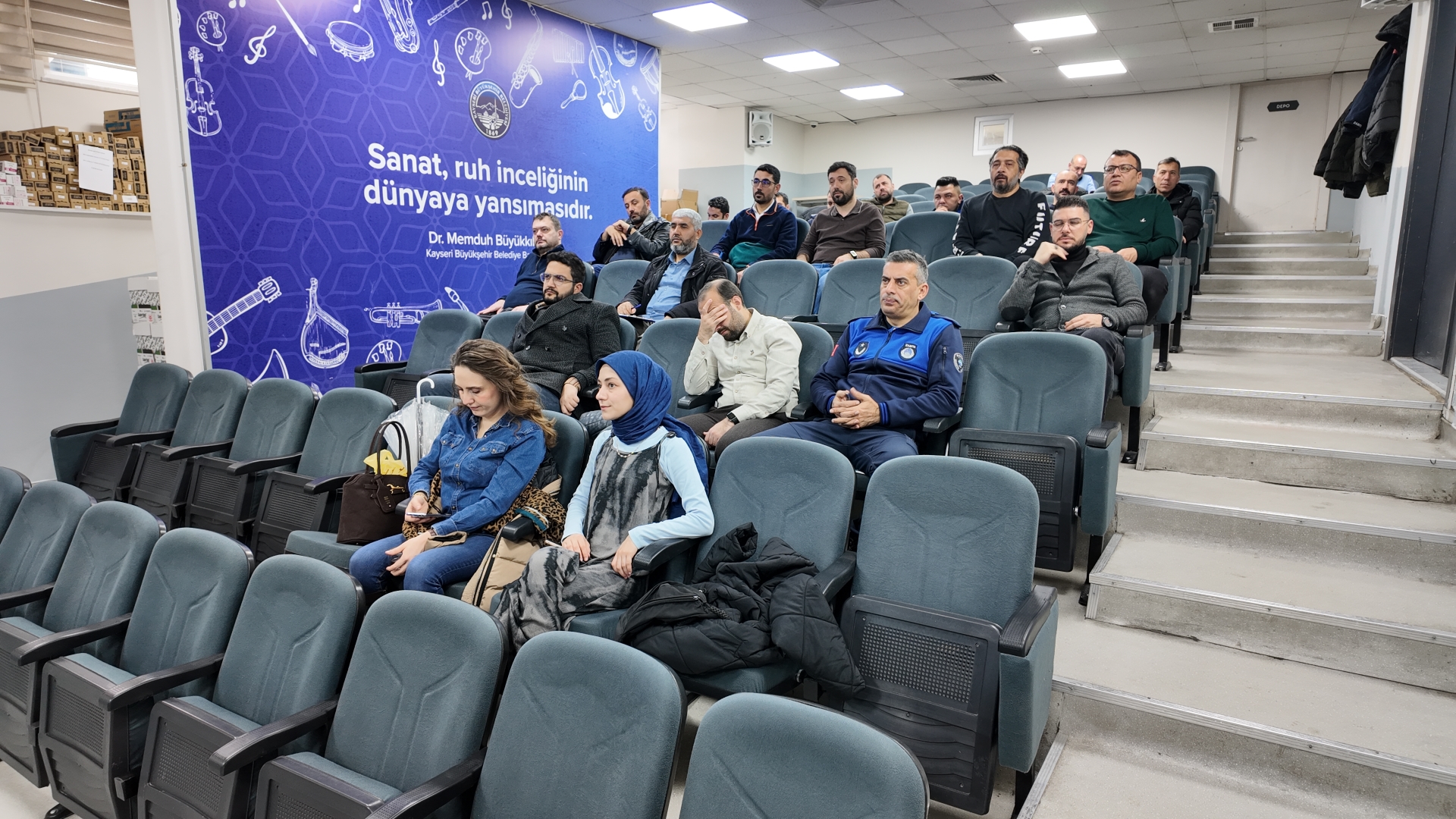 Büyükşehir, Personeline Yönelik Sertifikalı İlk Yardım Eğitimleri Düzenledi