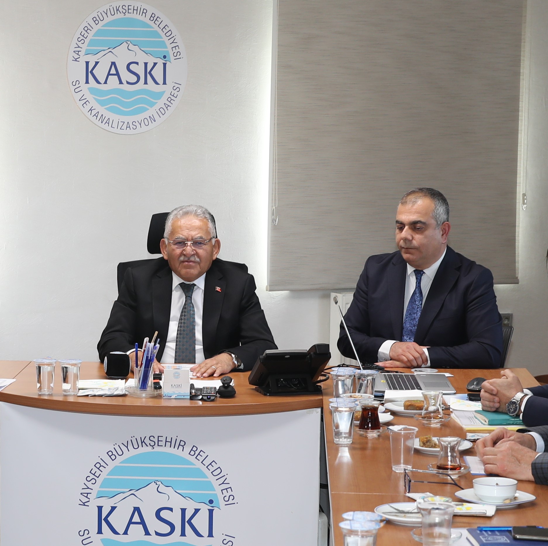 Başkan Büyükkılıç: “Altyapısını Güçlendirdiğimiz Sarız’a Kaliteli İçme Suyu Sunuyoruz”