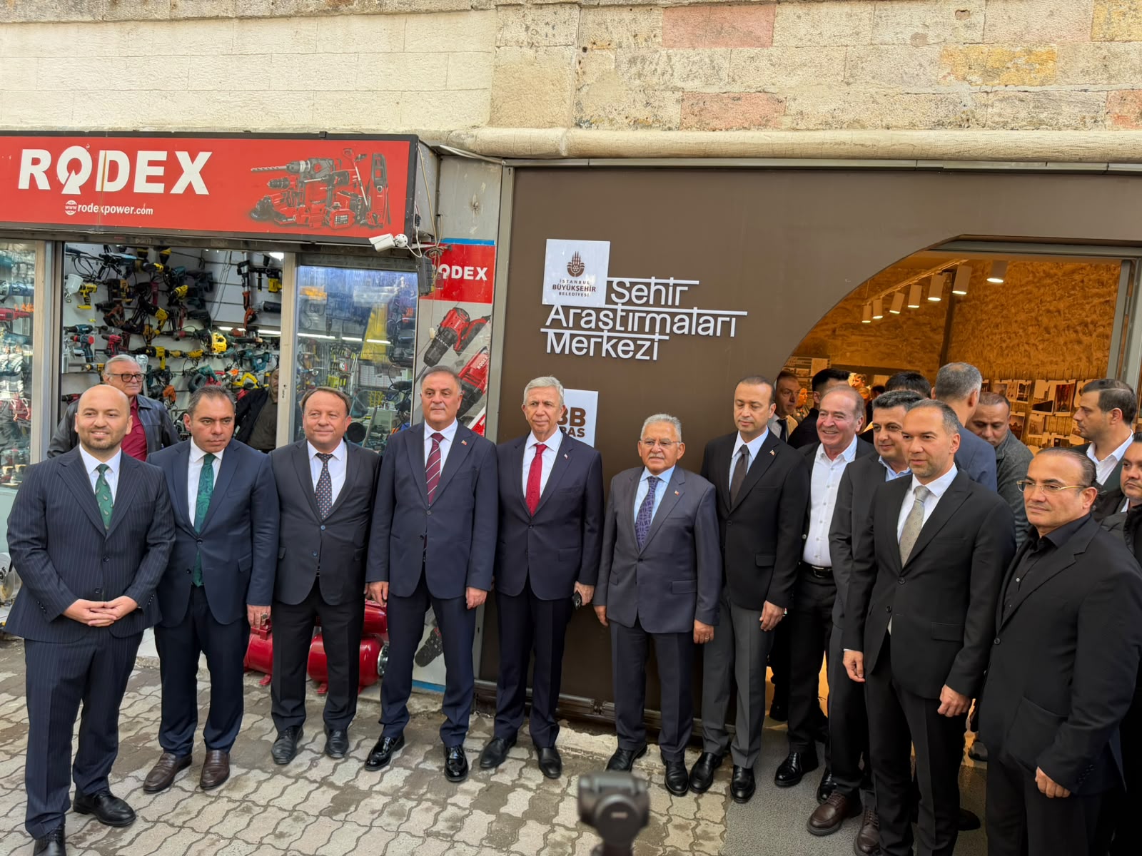 Başkan Büyükkılıç, İstanbul'da Şehir Araştırmaları Merkezi Açılışına Katıldı
