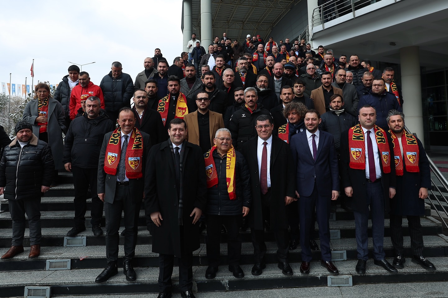 Başkan Büyükkılıç, Kayserispor Olağanüstü Genel Kurulu’na Katıldı