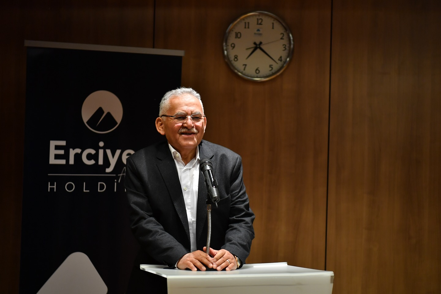 Başkan Büyükkılıç, İş Dünyası ile İftar Sofrasında Buluştu