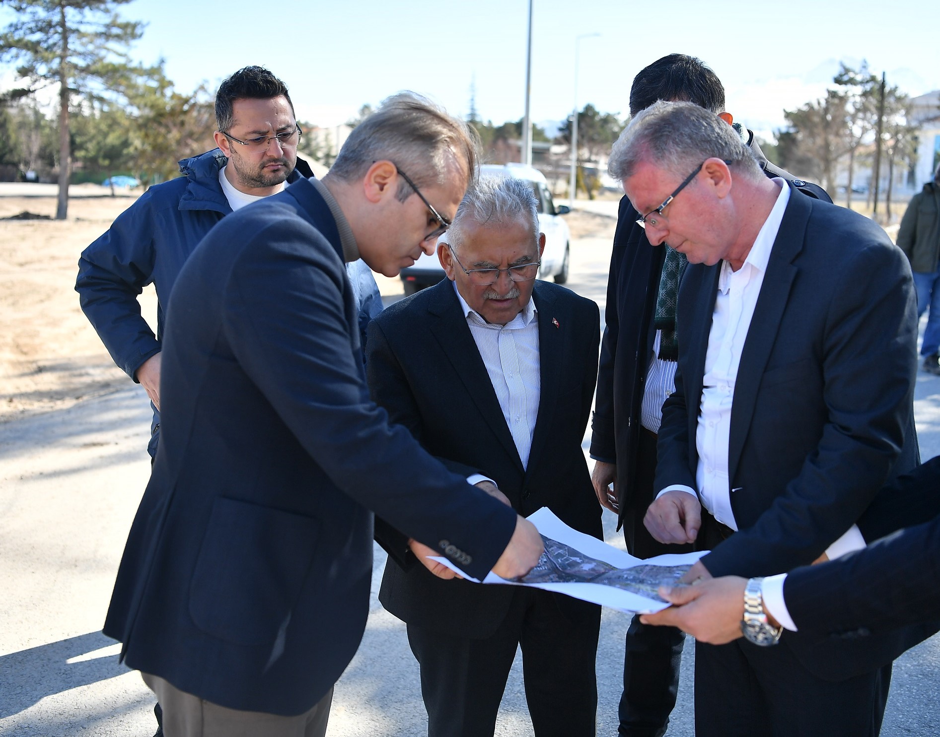 Başkan Büyükkılıç, Talas Bulvarı’nı Daha Konforlu Hale Getiren 50 Milyon TL’lik Çalışmaları İnceledi