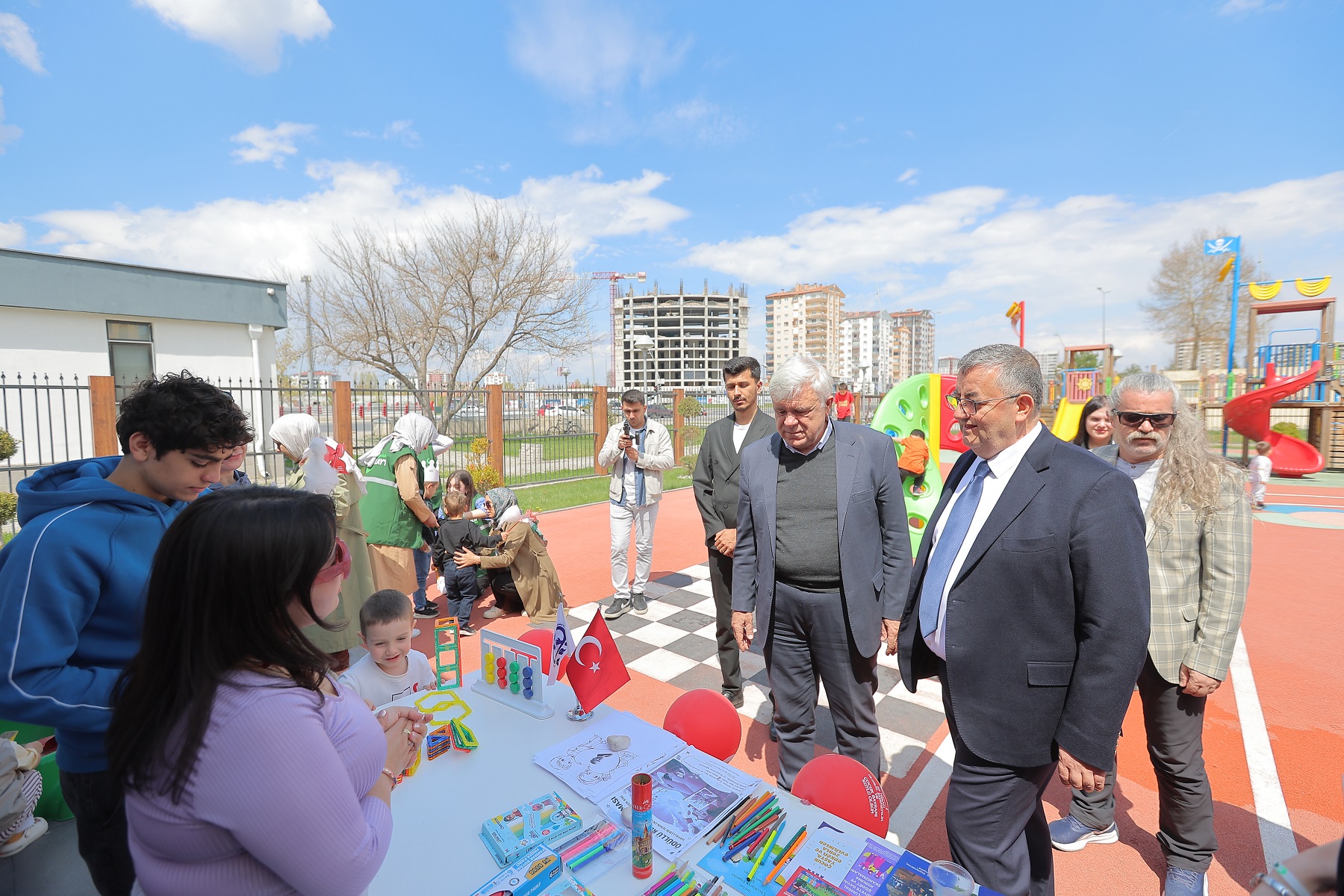 Büyükşehir’in Çocuk Kütüphanesi’nde “Kayseri Kent Konseyi 23 Nisan” Etkinliği