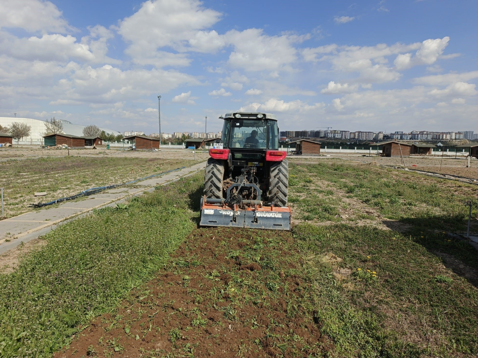 Büyükşehir’in Doğal Ürünler Bahçesi ve Pazarı’nda Yeni Sezon Hazırlığı