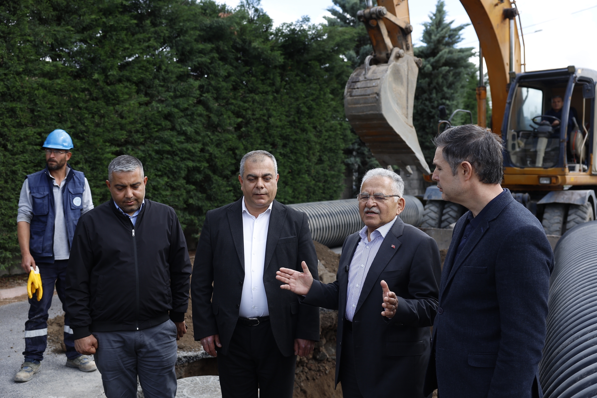 Başkan Büyükkılıç, Erenköy’de 25 Milyon TL’lik Yağmur Suyu Yatırımını İnceledi