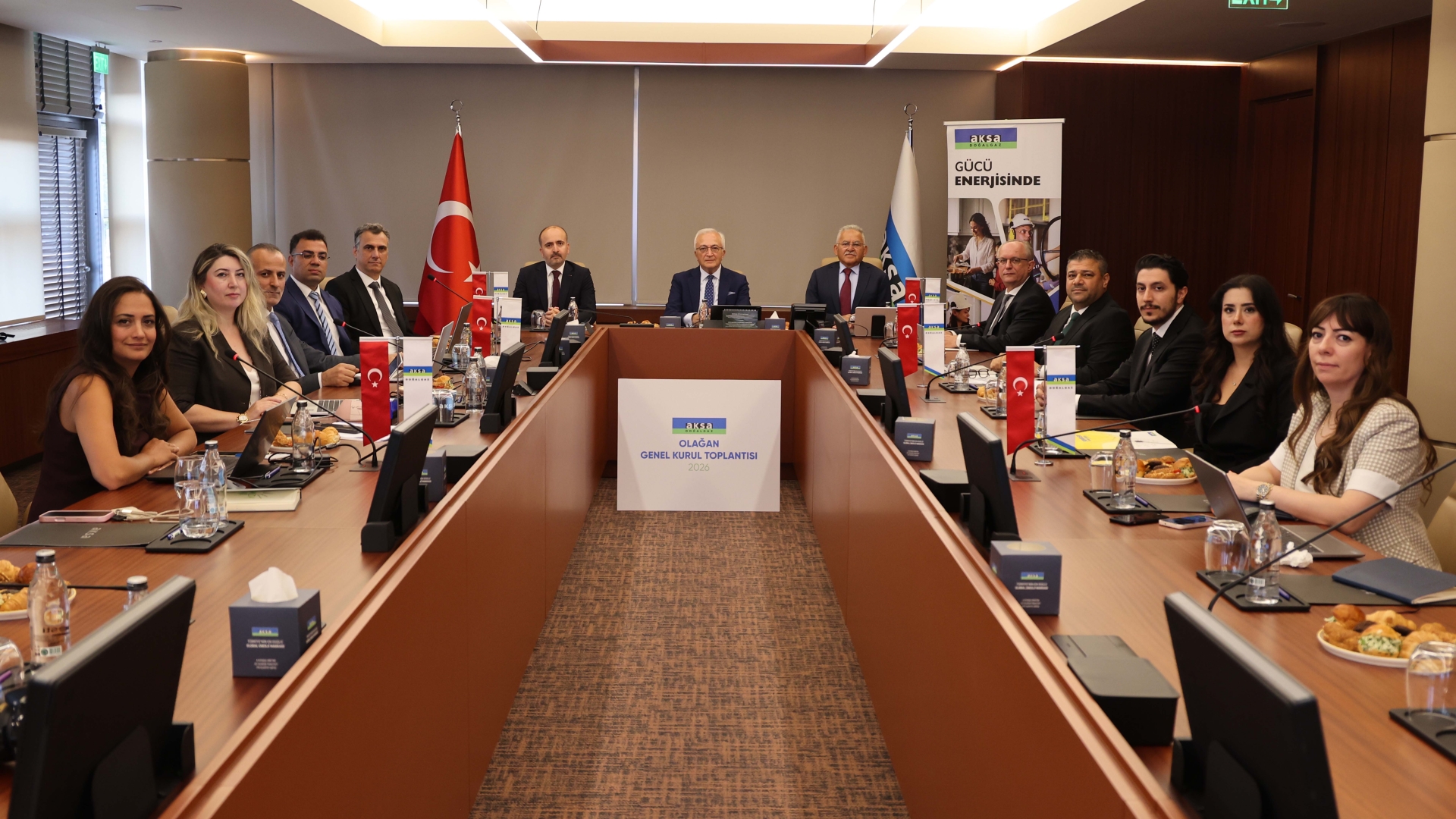 Başkan Büyükkılıç, Aksa Doğalgaz Genel Kurulu'na Katıldı