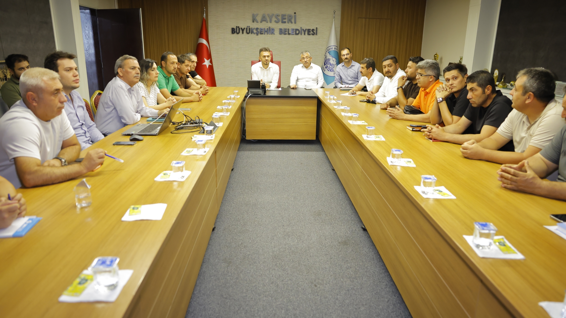 Büyükşehir’in Dijital Hizmet Altyapısı İlçe Belediyelerinde Güçleniyor