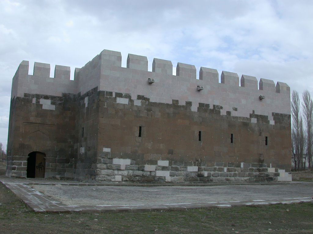Argıncık Haydar Bey Köşkü