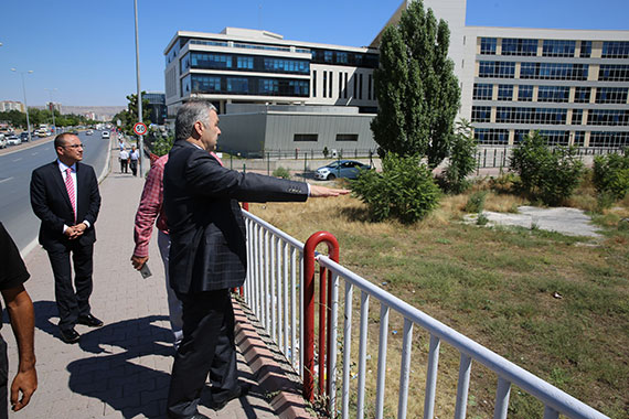 Bekir Yıldız Bulvarı'nda İncelemelerde Bulundu