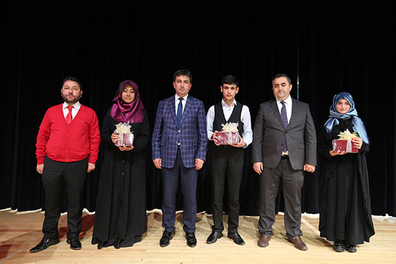 Gençler Kutlu Doğum'da Buluştular