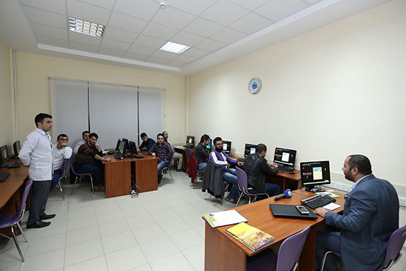 Kaymek, Dış Ticaret Uzmanı Yetiştiriyor