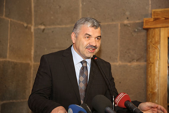 TYB'den Başkan Çelik'e 'Onur Ödülü'