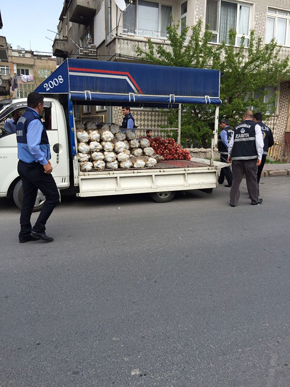 Zabıtadan Seyyara Geçit Yok